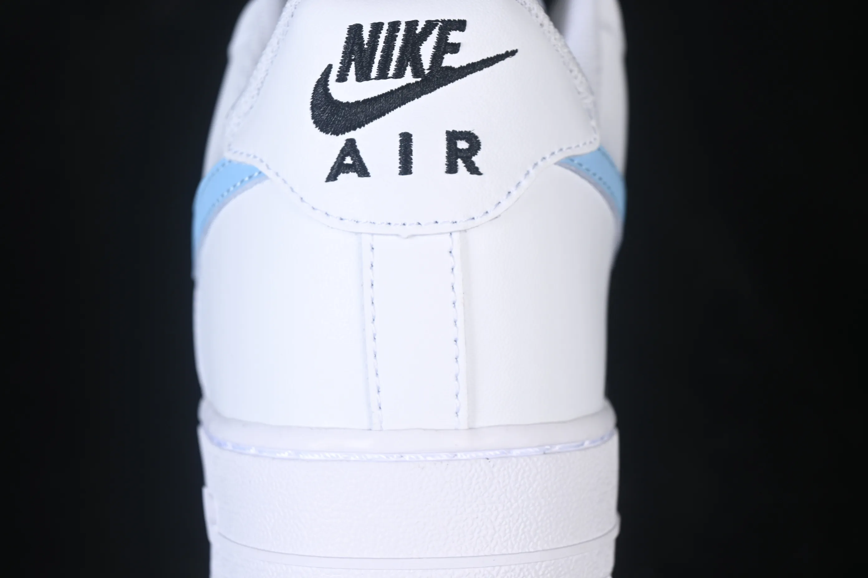 All categories Nk Air Force 1 Air Force series Nk Air Force 1 Low Air Force low-top Nike Air Force 1'07 Low white blue small hook Air Force 1 low-top casual sneakers ZH0316-121
